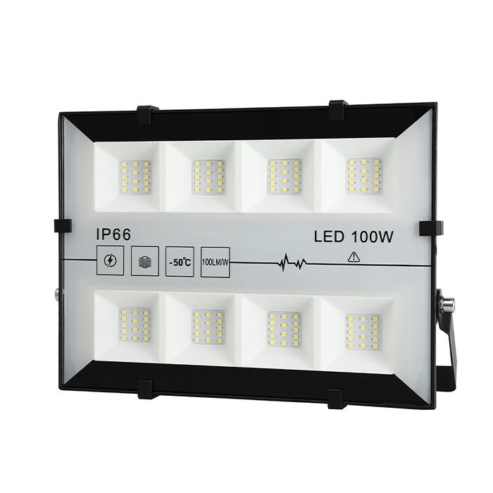 รับประกัน 2 ปี สปอร์ตไลท์กันฝน LED